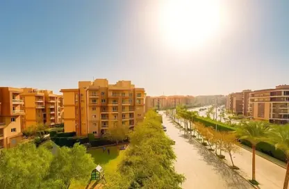 Apartment - 3 Bedrooms - 2 Bathrooms for sale in Garden Gate - Ashgar City - Al Wahat Road - 6 October City - Giza