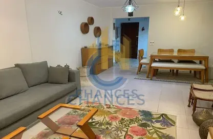 Apartment - 2 Bedrooms - 2 Bathrooms for sale in Maadi Gardens - Maadi - Hay El Maadi - Cairo