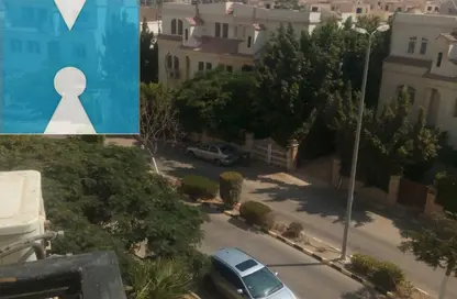 شقة - 2 غرف نوم - 1 حمام للايجار في حدائق المهندسين - الحي الرابع - الشيخ زايد - الجيزة