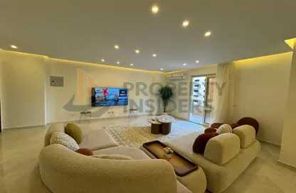 Apartment - 3 Bedrooms - 3 Bathrooms for rent in Shooting Club Street - Dokki - Giza