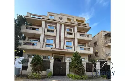 Apartment - 4 Bedrooms - 3 Bathrooms for sale in Akhnaton St. - District 5 - The 5th Settlement - New Cairo City - Cairo