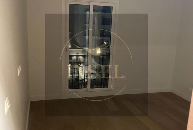 8256490 - صورة العقار 3