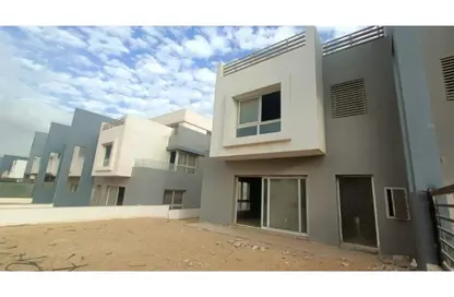 Apartment - 3 Bedrooms - 4 Bathrooms for sale in Hyde Park - New Cairo City - Cairo