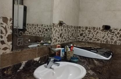 شقة - 3 غرف نوم - 2 حمامات للبيع في شارع الدكتور حسن الشريف - المنطقة الثامنة - مدينة نصر - القاهرة
