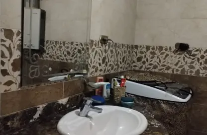 شقة - 3 غرف نوم - 2 حمامات للبيع في شارع الدكتور حسن الشريف - المنطقة الثامنة - مدينة نصر - القاهرة