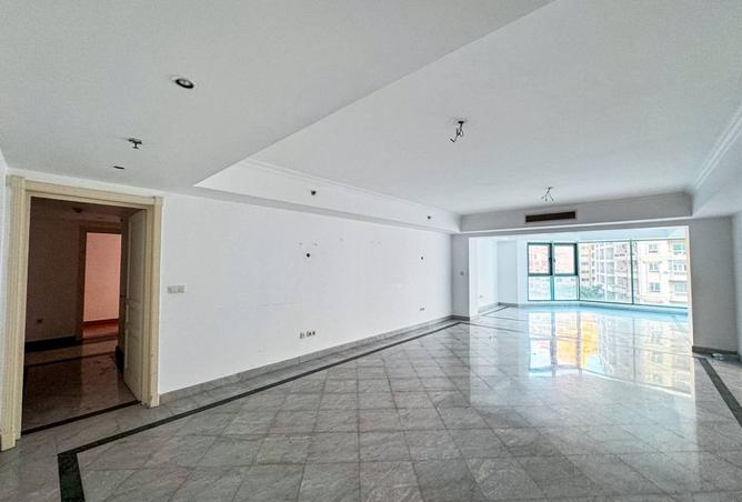 8232462 - Property Image 3