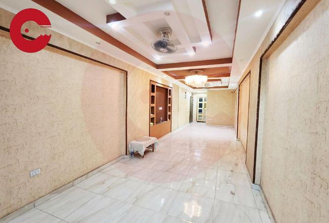 8423902 - Property Image 3