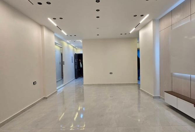 8453452 - Property Image 3