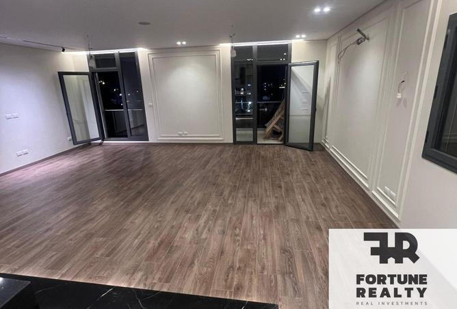 8428500 - Property Image 2