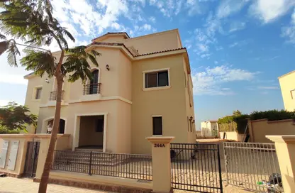 Townhouse - 4 Bedrooms - 5 Bathrooms for sale in Hilltop Golf Villas - Uptown Cairo - Mokattam - Cairo Townhouse - 4 Bedrooms - 5 Bathrooms for sale in Hilltop Golf Villas - Uptown Cairo - Mokattam - Cairo