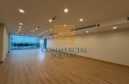 مساحات مكتبية - استوديو - 1 حمام للايجار في بيزنس بلاس - شارع التسعين الشمالي - التجمع الخامس - مدينة القاهرة الجديدة - القاهرة