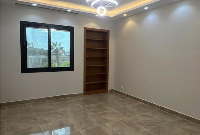 8095055 - Property Image 3