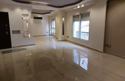 Apartment - 4 Bedrooms - 6 Bathrooms for rent in Al Sharq Al Taamin - 5th Settlement Compounds - The 5th Settlement - New Cairo City - Cairo