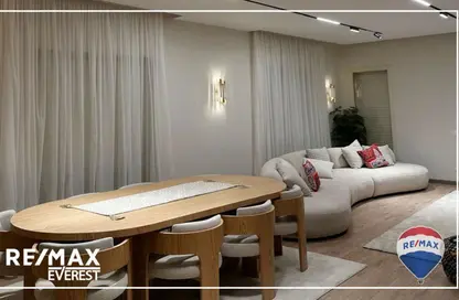 منزل مزدوج - 3 غرف نوم - 4 حمامات للبيع في جدار - كمبوندات 6 أكتوبر - مدينة 6 أكتوبر - الجيزة