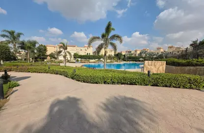 فيلا - 6 غرف نوم - 5 حمامات للايجار في فالينو - المستثمرين الشمالية - مدينة القاهرة الجديدة - القاهرة