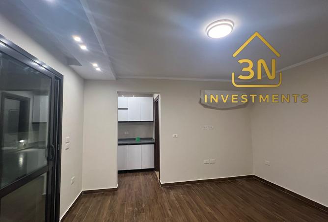 8386842 - Property Image 2