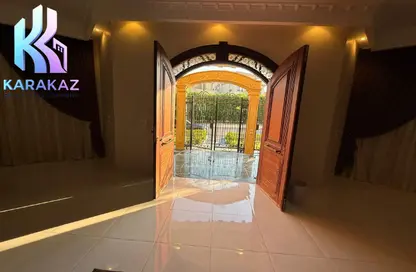 Duplex - 4 Bedrooms - 5 Bathrooms for rent in West Golf - El Katameya Compounds - El Katameya - New Cairo City - Cairo