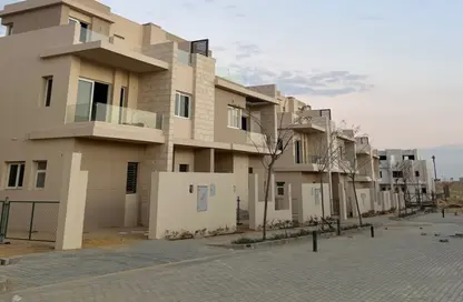 Twin House - 3 Bedrooms - 3 Bathrooms for sale in Palm Hills October - Cairo Alexandria Desert Road - 6 October City - Giza