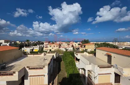 فيلا - 4 غرف نوم - 2 حمامات للبيع في قرية المحامين ( اللوتس ) - قسم برج العرب - الساحل الشمالي