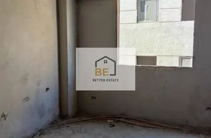 Apartment - 2 Bedrooms - 2 Bathrooms for sale in South Lotus - El Lotus - New Cairo City - Cairo