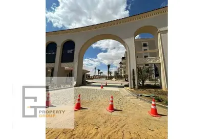 شقة - غرفة نوم - 1 حمام للبيع في فيلدج ويست - كمبوندات الشيخ زايد - الشيخ زايد - الجيزة