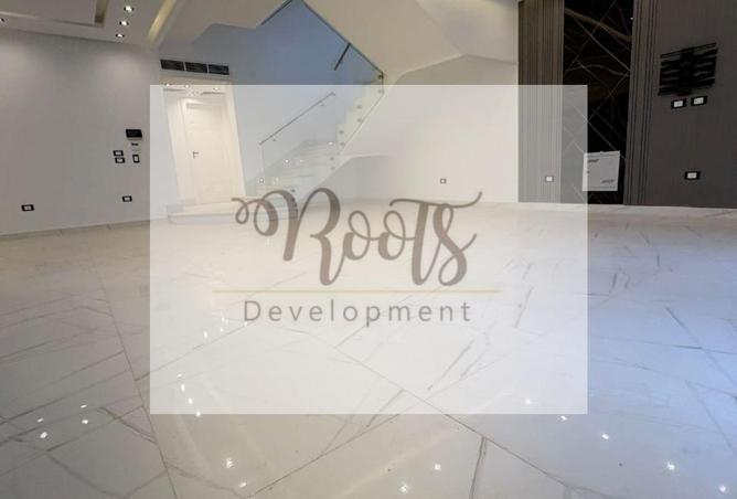 8026163 - Property Image 2