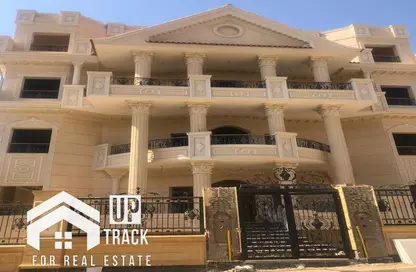 Villa for sale in Beverly Hills - El Shorouk Compounds - Shorouk City - Cairo