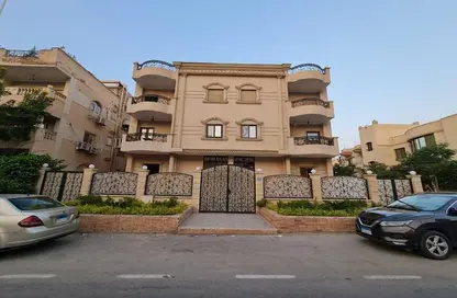 Duplex - 5 Bedrooms - 3 Bathrooms for sale in Al Narges 7 - Al Narges - New Cairo City - Cairo