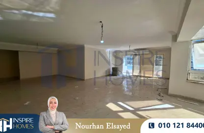 Apartment - 3 Bedrooms - 2 Bathrooms for rent in Grand View - Smouha - Hay Sharq - Alexandria