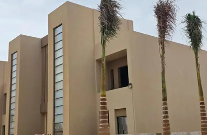 فيلا - 3 غرف نوم - 3 حمامات للبيع في ذا يارد نورث ستريك - مدينة زايد الجديدة - الشيخ زايد - الجيزة