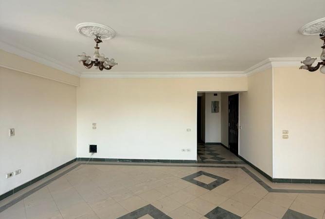 8004235 - Property Main Image