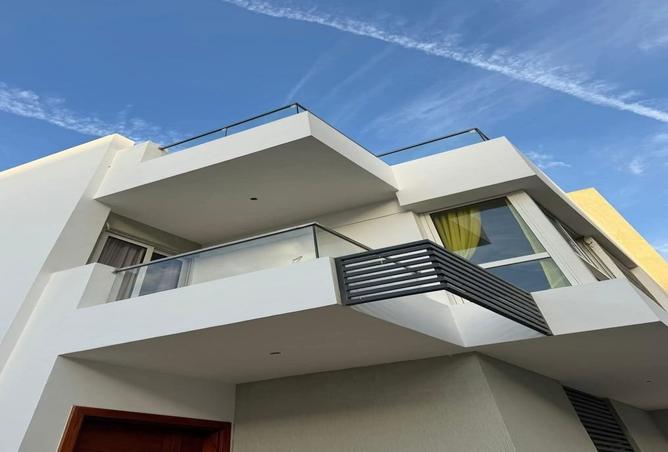 8153500 - Property Image 2