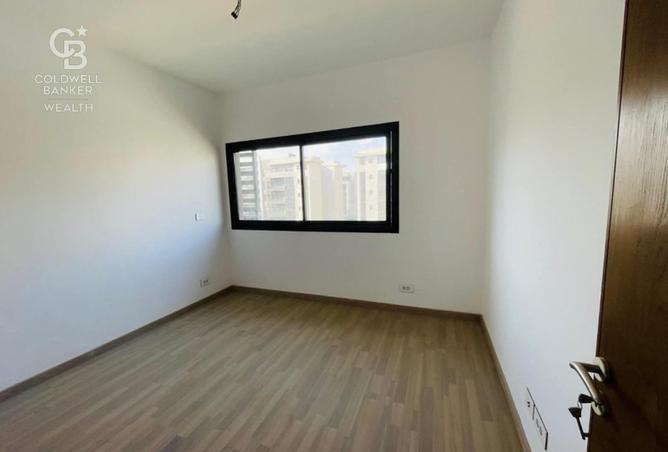 8142051 - Property Image 3