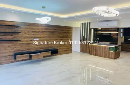 Apartment - 3 Bedrooms - 2 Bathrooms for rent in Mountain View iCity - 5th Settlement Compounds - The 5th Settlement - New Cairo City - Cairo