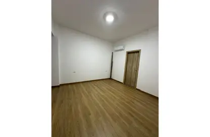 شقة - 3 غرف نوم - 2 حمامات للايجار في مون ريزيدنس - فيفث سكوير - التجمع الخامس - مدينة القاهرة الجديدة - القاهرة