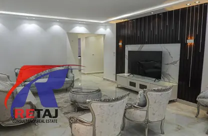 Apartment - 3 Bedrooms - 2 Bathrooms for rent in Hafez Ramadan St. - 6th Zone - Nasr City - Cairo