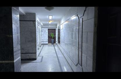 Apartment - 3 Bedrooms - 1 Bathroom for rent in Moez Al Dawla St. - 6th Zone - Nasr City - Cairo