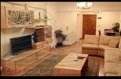 شقة - 3 غرف نوم - 2 حمامات للايجار في شارع البرت الاول - سموحة - حي شرق - الاسكندرية
