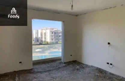 (بنتهاوس  (روف - 3 غرف نوم - 3 حمامات للبيع في جاليريا  مون فالى - المستثمرين الجنوبية - مدينة القاهرة الجديدة - القاهرة