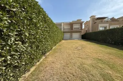 Villa - 5 Bedrooms - 4 Bathrooms for rent in New Giza - Cairo Alexandria Desert Road - 6 October City - Giza