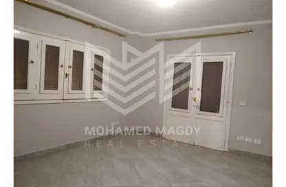 Apartment - 4 Bedrooms - 2 Bathrooms for rent in West Somid Road - West Somid - 6 October City - Giza