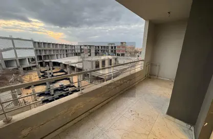 Apartment - 3 Bedrooms - 3 Bathrooms for rent in High City - 5th District - Obour City - Qalyubia