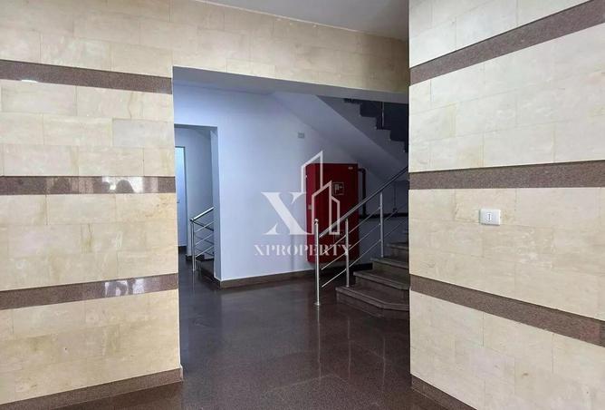 8403413 - Property Image 3