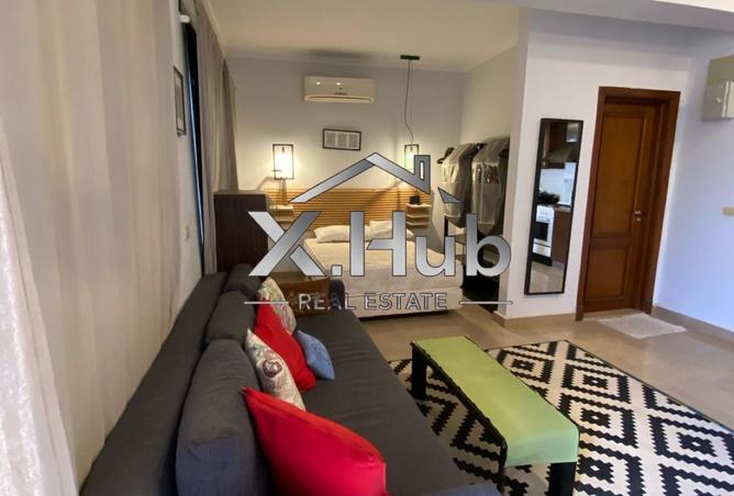 8250092 - Property Image 2