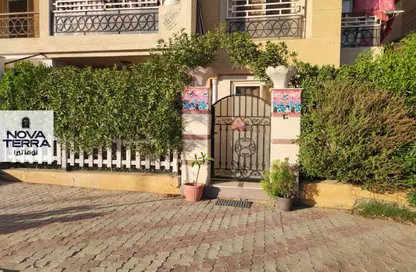 Apartment - 3 Bedrooms - 2 Bathrooms for sale in Al Khamayel city - Sheikh Zayed Compounds - Sheikh Zayed City - Giza