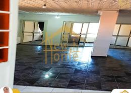 Apartment - 3 bedrooms - 2 bathrooms for للايجار in Shaarawy St. - Laurent - Hay Sharq - Alexandria