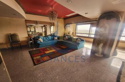 Duplex - 3 Bedrooms - 3 Bathrooms for sale in Cornish El Nile St. - Maadi - Hay El Maadi - Cairo