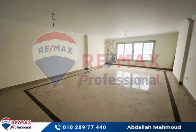 8253704 - Property Main Image