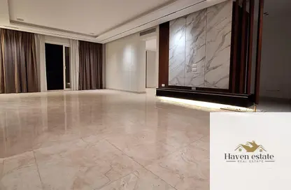 Apartment - 2 Bedrooms - 2 Bathrooms for rent in Hyde Park - New Cairo City - Cairo