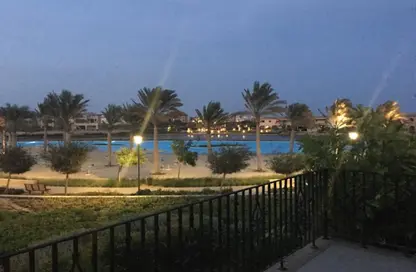 فيلا - 5 غرف نوم - 5 حمامات للبيع في مراسي - سيدي عبد الرحمن - الساحل الشمالي